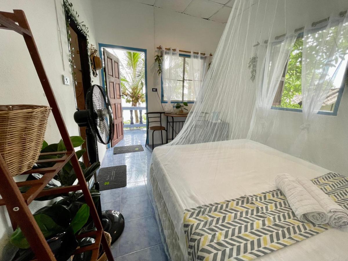 Secret Place Hotel And Restaurant Haad Yao Esterno foto